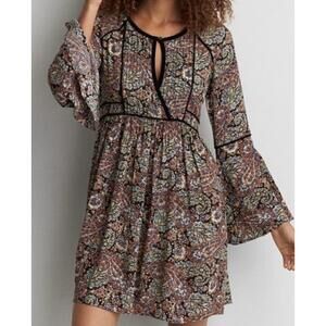 American Eagle Small Paisley Boho Dress Bell Sleeve Velvet‎ Trim